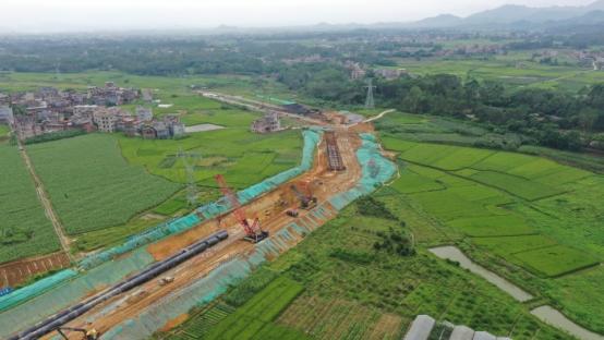 搶雨天 戰(zhàn)晴天 斗夜間丨玉林供水先行項(xiàng)目施工進(jìn)入沖刺階段